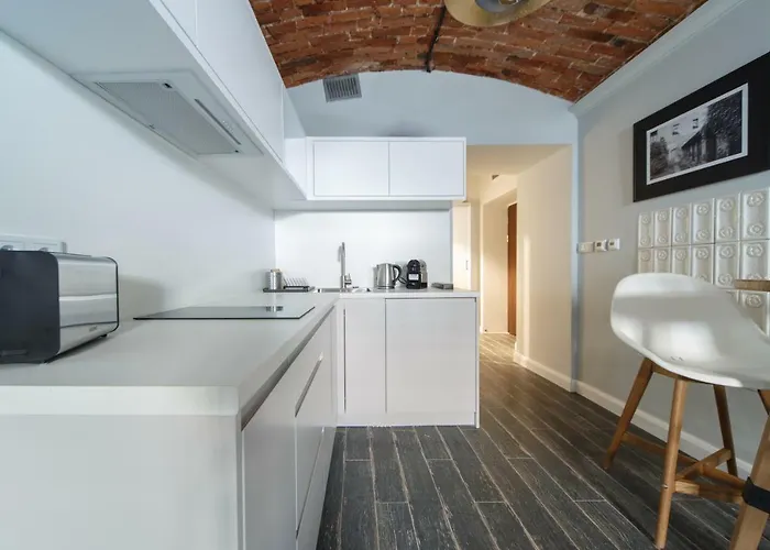 M4 Main Square Апартаменты *